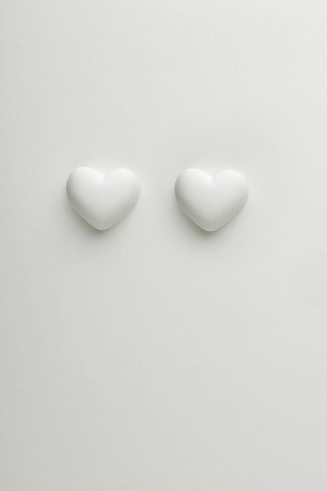 Heart Stud White
