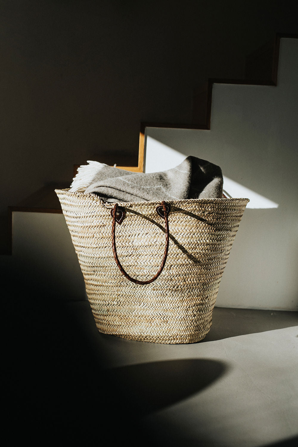 Straw Bag Classic XL dark brown strap