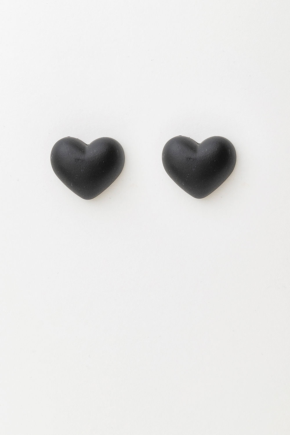 Heart Stud Black