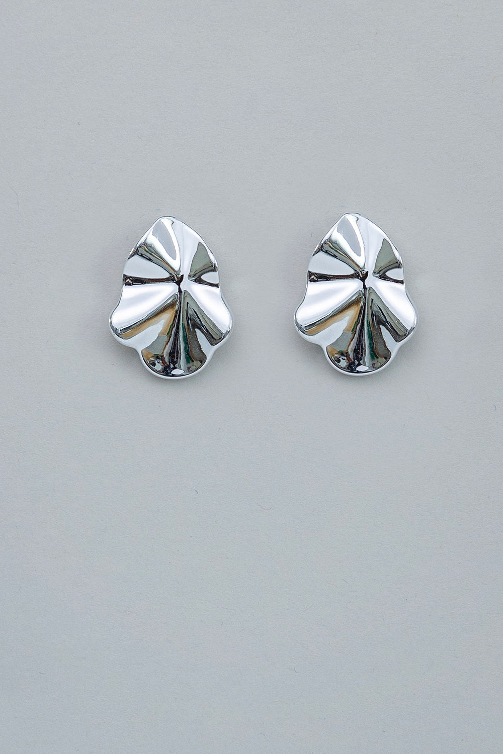 Lip Earrings Silver