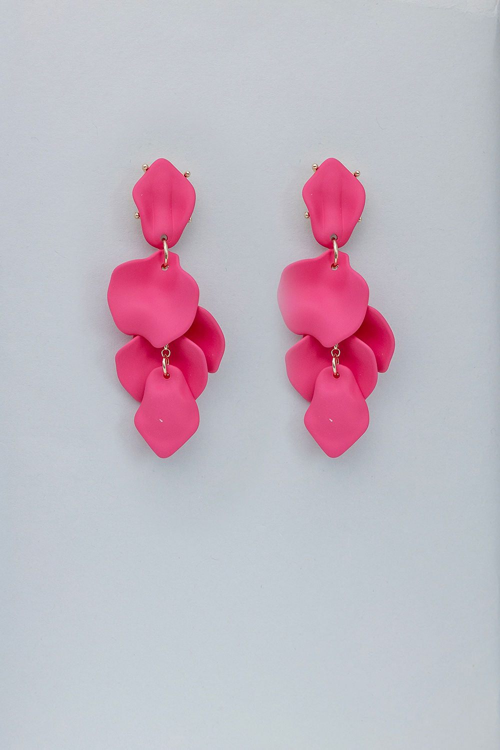 Leaf Earrings Strong Pink - SOLD OUT