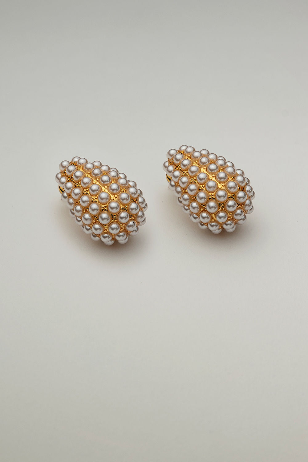 Drop Pearl Earrings Medium