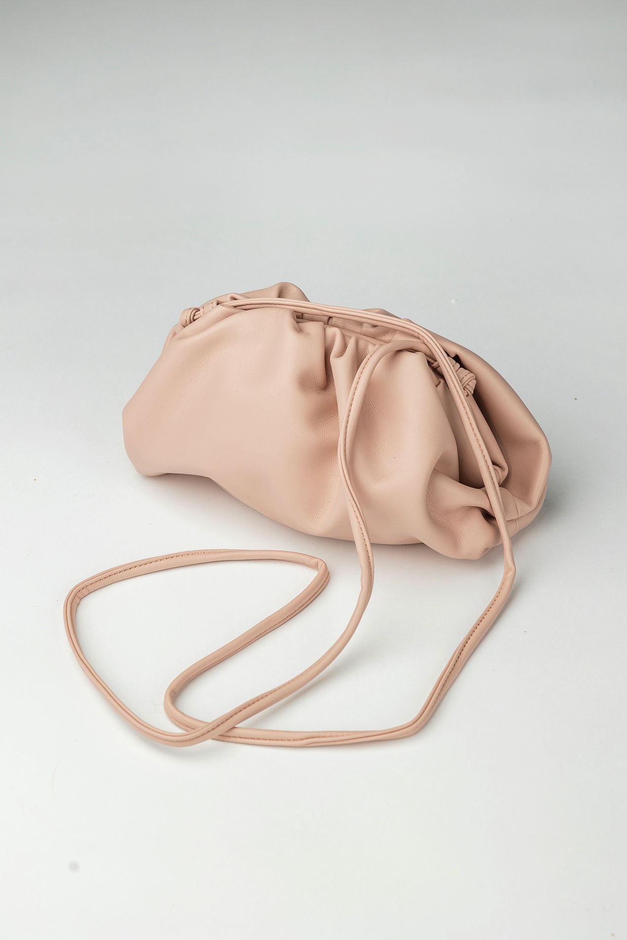 Dumpling Bag Light Pink