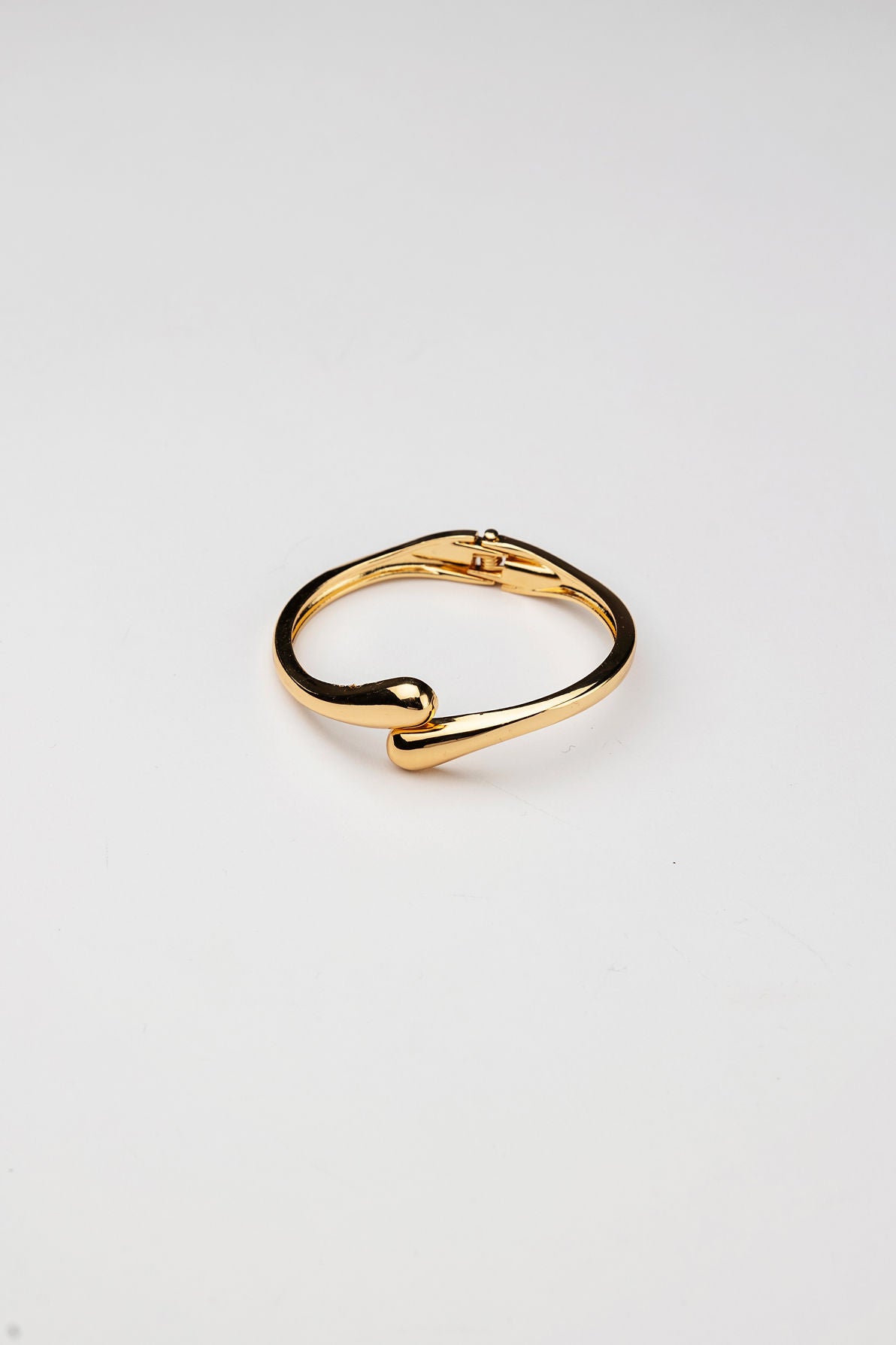 Twin Drop Bracelet Gold