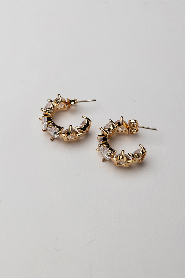 Heart Hoops Cz - MARCH DELIVERY