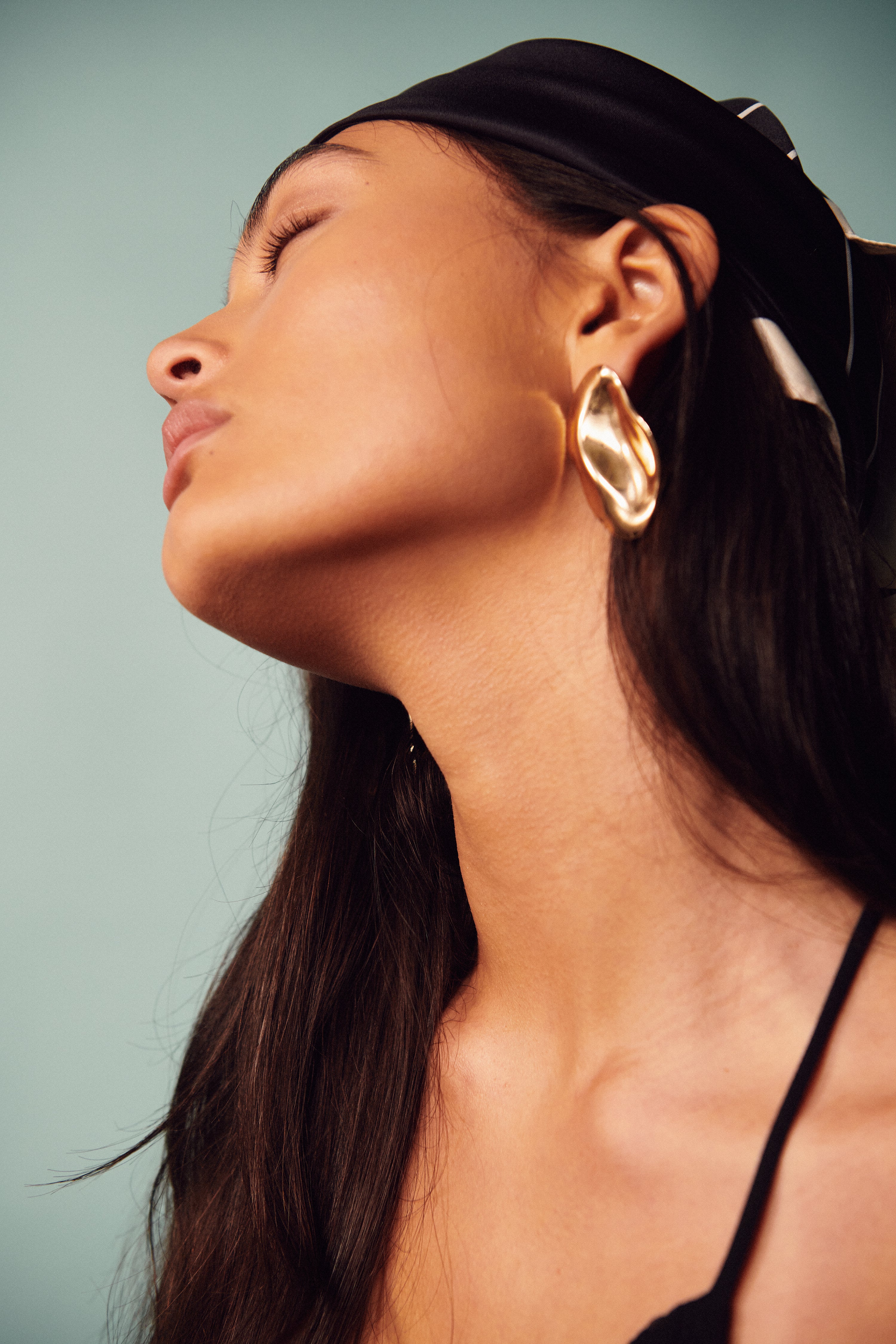 Flake Earrings Gold