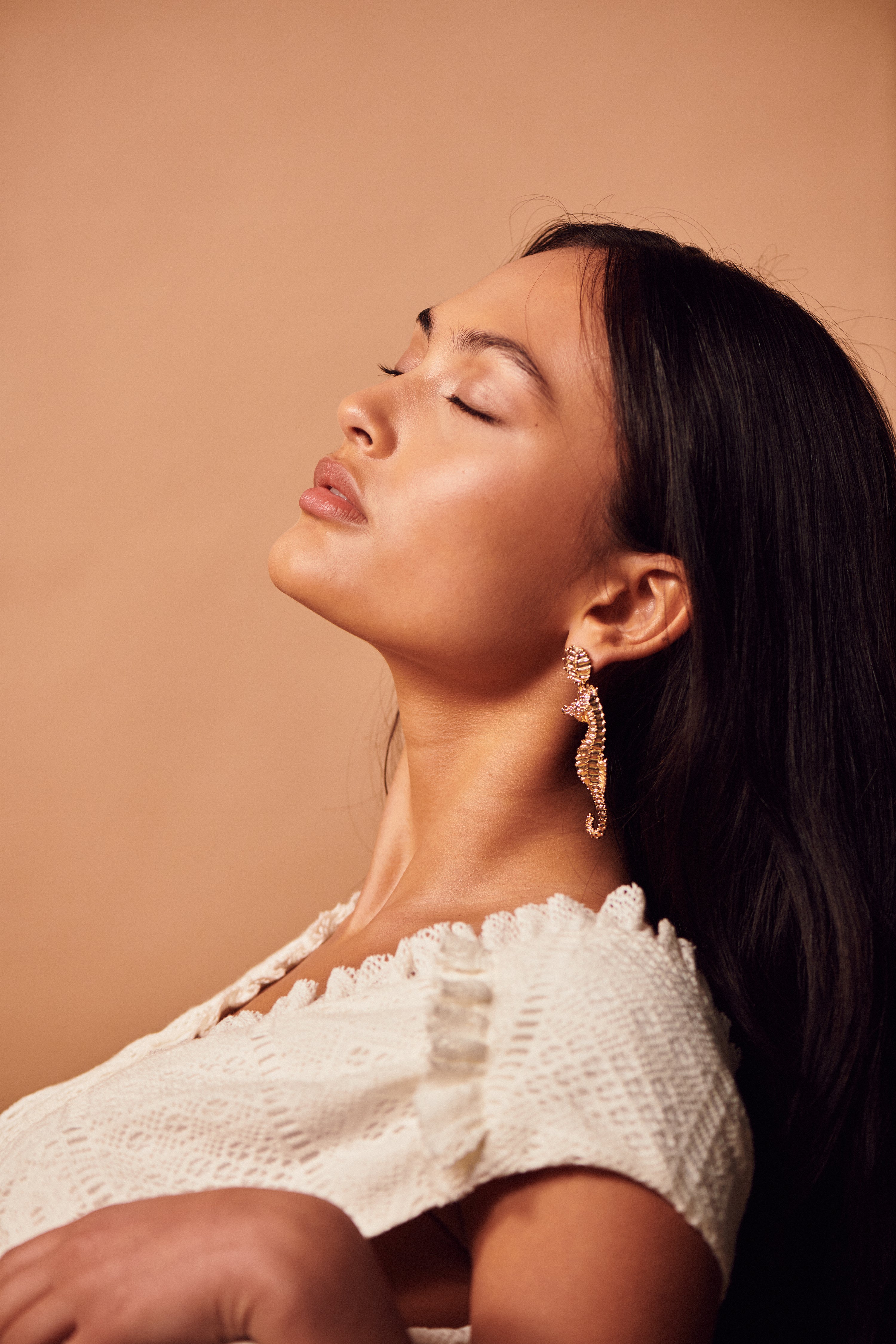 Seahorse Earrings Gold
