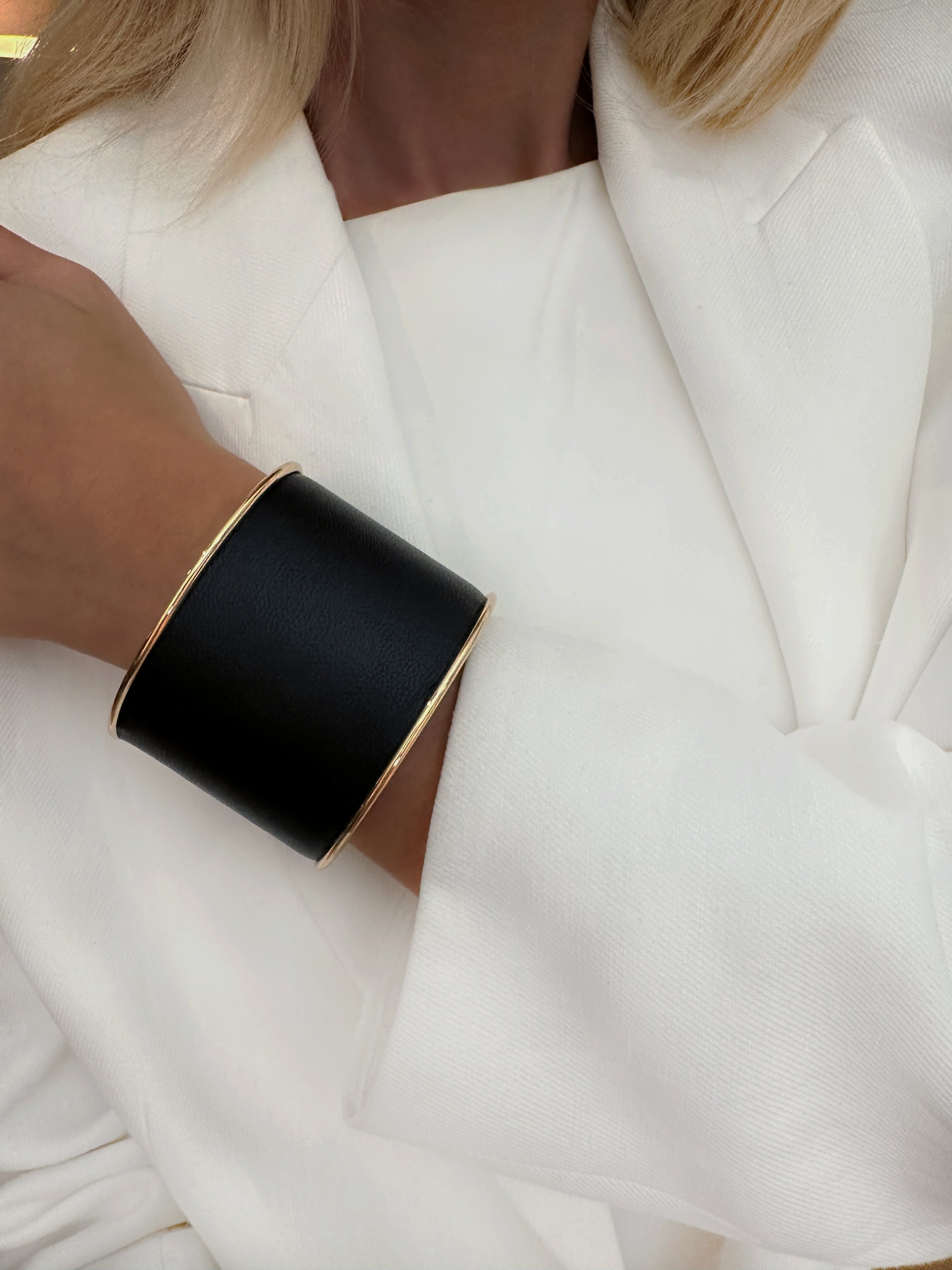 Cuff Bracelet Black